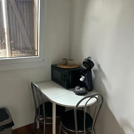 Le De Simon Au Pied De La Cite